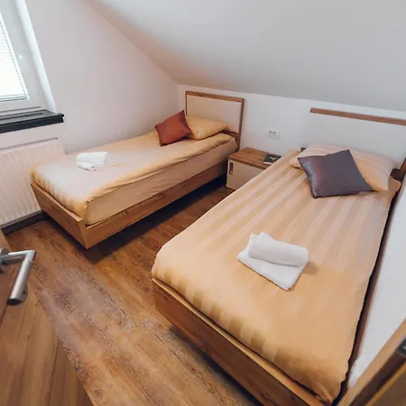 Pensionat Gostisce Koren Zuzemberk