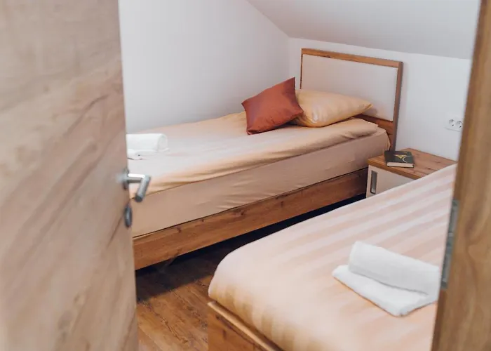 Gostisce Koren Zuzemberk