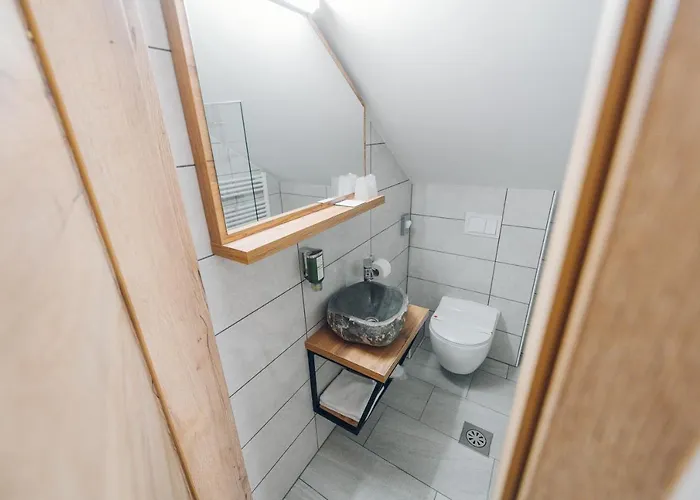 Gostisce Koren Zuzemberk